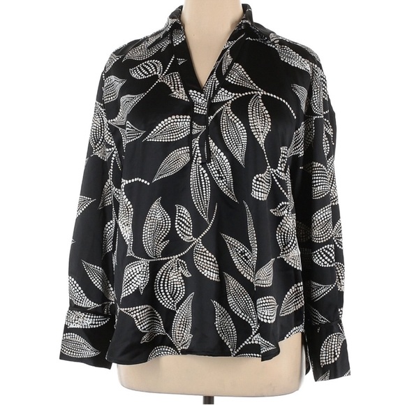 Silky flowy satin style long sleeve collared botanical print blouse/top - Picture 1 of 6